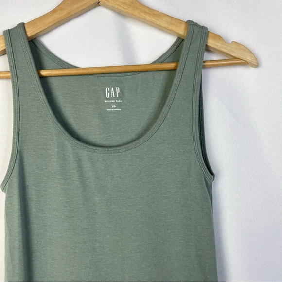 Gap Sage Green Modern Scoop Neck Fitted Tank Top XS - Picture 4 of 5